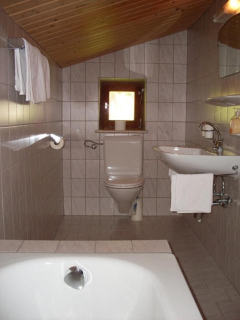 Pension Talblick In Waengle Bei Reutte Room photo