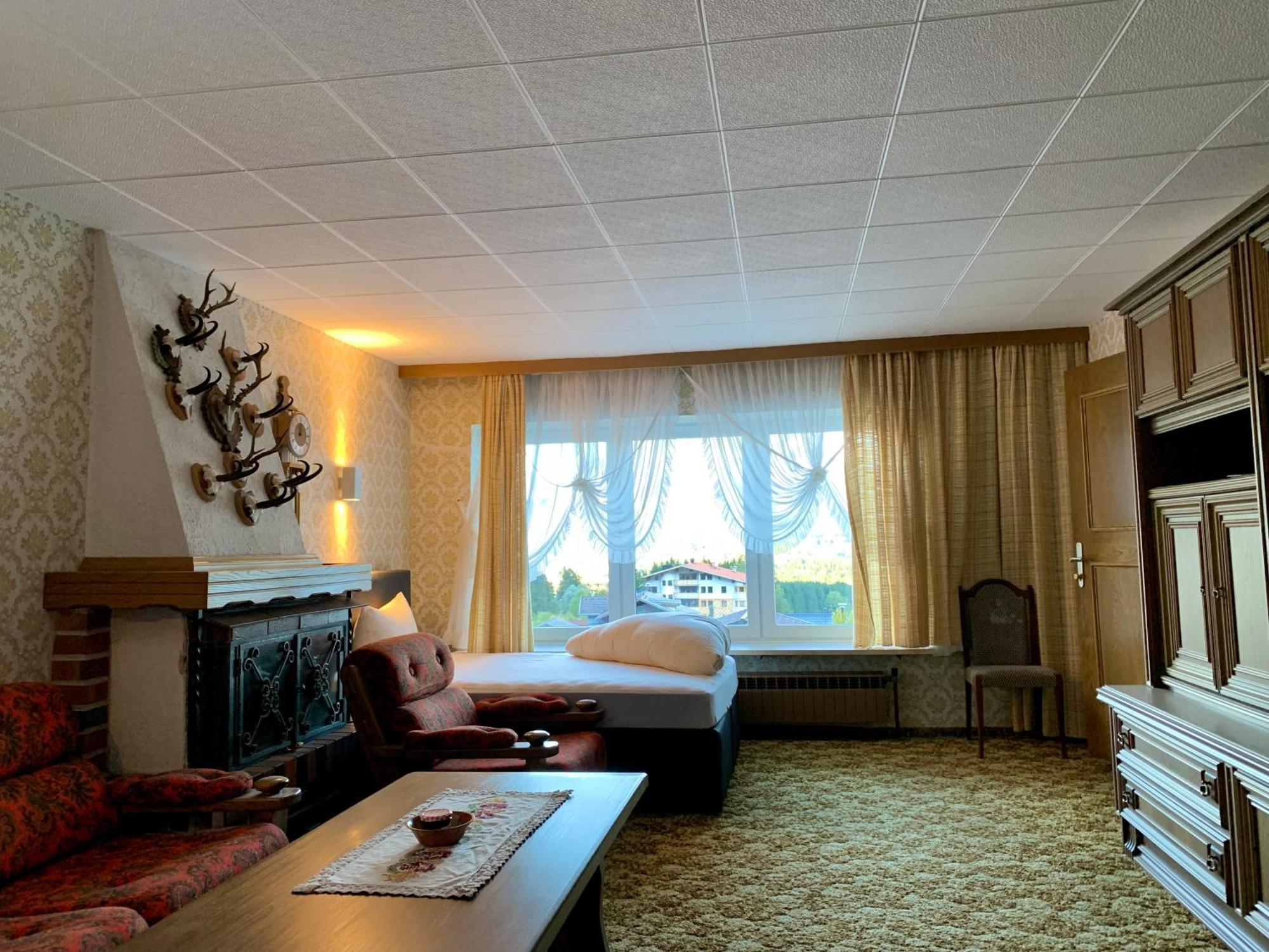 Pension Talblick In Waengle Bei Reutte Exterior photo